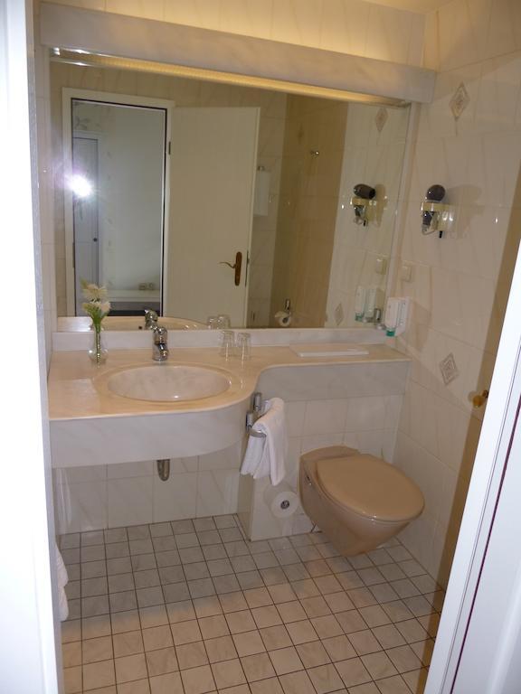 Hotel Adler Greifswald Luaran gambar