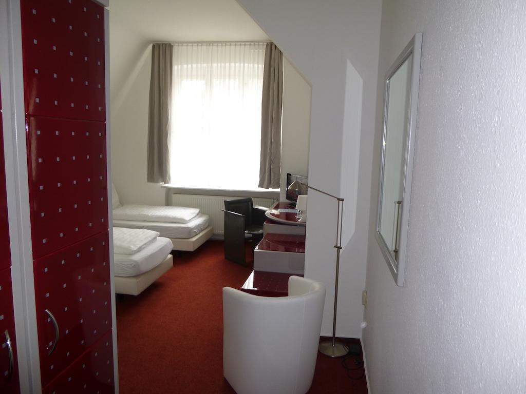 Hotel Adler Greifswald Bilik gambar