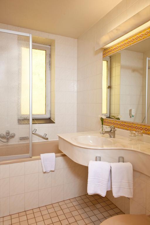 Hotel Adler Greifswald Bilik gambar